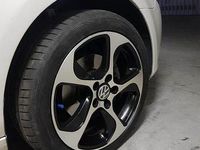 Usata VW Golf VI 140 CV (102 kW) 2011 Bianco Utilitaria