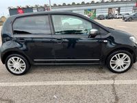 Usata VW up! Highline 68 CV (50 kW) 2014 Nero Utilitaria