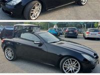 Usata Mercedes SLK200 163 CV (119 kW) 2009 Grigio Cabrio