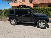 Usata Jeep Wrangler Sahara 177 CV (130 kW) 2010 Nero SUV