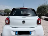 Usata Smart ForFour 71 CV (52 kW) 2015 Utilitaria