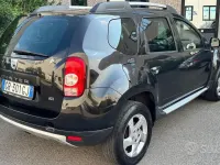 Usata Dacia Duster Lauréate 110 CV (80 kW) 2011 Nero SUV