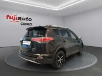 Usata Toyota RAV4 Hybrid Style 197 CV (144 kW) 2017 Dark brown met SUV