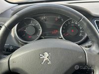 Usata Peugeot 5008 2014 Grigio Monovolume