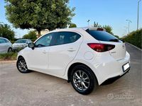 Usata Mazda 2 90 CV (66 kW) 2020 Bianco Utilitaria