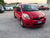 Usata Toyota Yaris 69 CV (50 kW) 2009 Rosso Utilitaria