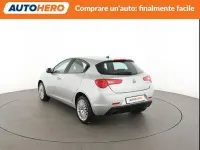 Usata Alfa Romeo Giulietta Business 120 CV (88 kW) 2020 Argento Utilitaria