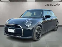 Usata Mini Cooper Favoured 156 CV (114 kW) 2024 Midnight black ii Utilitaria