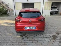Usata Renault Clio V 101 CV (74 kW) 2023 Rosso Berlina