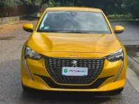 Usata Peugeot 208 Allure 101 CV (74 kW) 2020 Giallo Utilitaria