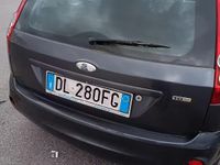 Usata Ford Fiesta 68 CV (50 kW) 2007 Blu Utilitaria