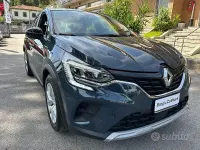 Usata Renault Captur Equilibre 90 CV (66 kW) 2023 Grigio scuro SUV