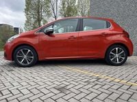 Usata Peugeot 208 Active 75 CV (55 kW) 2016 Arancione Utilitaria