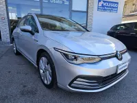 Usata VW Golf VIII Style 131 CV (96 kW) 2021 Argento Berlina