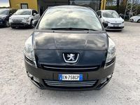 Usata Peugeot 5008 111 CV (81 kW) 2012 Nero Monovolume