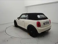 Usata Mini One Cabriolet 102 CV (75 kW) 2017 Beige Cabrio