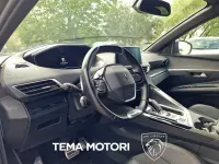 Usata Peugeot 3008 GT-line 131 CV (96 kW) 2020 Grigio platinum SUV