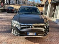 Usata VW Touareg 286 CV (210 kW) 2022 Nero SUV