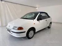 Usata Fiat Punto Cabriolet 60 CV (44 kW) 2001 Bianco Cabrio