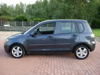 Usata Mazda 2 Style 68 CV (50 kW) 2007 Grigio Utilitaria
