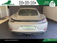 Usata Porsche 718 299 CV (219 kW) 2022 Argento Coupé
