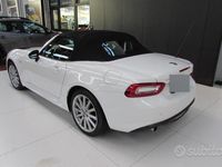 Usata Fiat 124 Spider Lusso 140 CV (102 kW) 2019 Bianco Cabrio