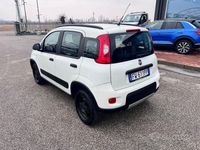 Usata Fiat Panda 4x4 S 85 CV (62 kW) 2019 Bianco Utilitaria