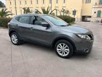 Usata Nissan Qashqai Tekna 110 CV (80 kW) 2015 Grigio SUV