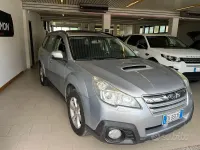 Usata Subaru Outback Exclusive+ 150 CV (110 kW) 2014 Grigio Station wagon