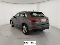 Usata Audi Q3 S-Line 150 CV (110 kW) 2023 Grigio metallizzato SUV