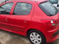 Usata Peugeot 206 57 CV (41 kW) 2012 Rosso Berlina