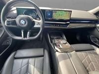 Usata BMW 520 M Sport 197 CV (144 kW) 2024 Grigio metallizzato Station wagon