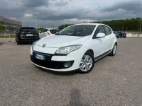 Usata Renault Mégane 110 CV (80 kW) 2012 Bianco Berlina