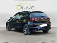 Usata VW Polo Life 95 CV (69 kW) 2023 Nero Utilitaria