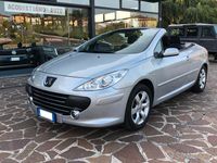 Usata Peugeot 307 CC 109 CV (80 kW) 2007 Argento Cabrio