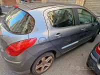 Usata Peugeot 308 120 CV (88 kW) 2009 Grigio Berlina
