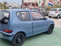 Usata Fiat 600 54 CV (39 kW) 2003 Blu Berlina