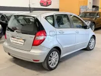 Usata Mercedes A180 Avantgarde 109 CV (80 kW) 2012 Argento Berlina