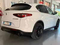 Usata Alfa Romeo Stelvio Sprint 190 CV (139 kW) 2021 Bianco SUV