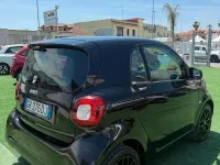Usata Smart ForTwo Electric Drive Passion 41 kW (56 CV) 2022 Nero Berlina