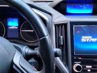 Usata Subaru XV Style 114 CV (83 kW) 2018 Argento SUV