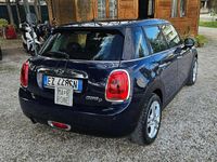 Usata Mini Cooper D 116 CV (85 kW) 2015 Blu/azzurro Utilitaria