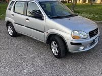 Usata Suzuki Ignis 83 CV (61 kW) 2001 Grigio Utilitaria
