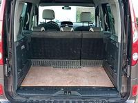 Usata Renault Kangoo 90 CV (66 kW) 2012 Marrone Monovolume