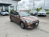 Begagnad Hyundai i20 75 HK (55 kW) 2019 Brun Halvkombi