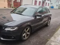 Gebraucht Audi A4 140 PS (102 kW) 2010 Schwarz Kombi