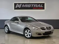 Usata Mercedes SLK200 163 CV (119 kW) 2006 Grigio Cabrio
