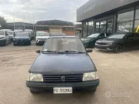 Usata Peugeot 205 60 CV (44 kW) 1992 Grigio Berlina