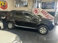 Usata Dacia Duster Lauréate 105 CV (77 kW) 2010 Nero SUV