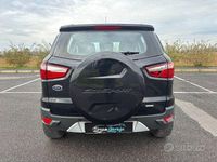 Usata Ford Ecosport 125 CV (91 kW) 2015 Nero SUV